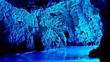 Blaue Höhle Bisevo