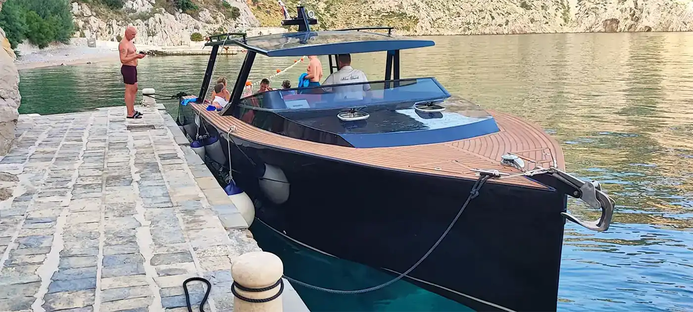   Blue Shark tours from Split Colnago open boat